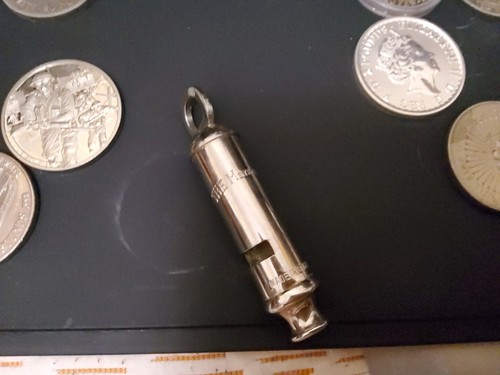 The metropolitan whistle - metropolitan,