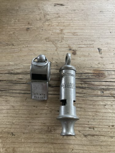 Metropolitan police whistle - metropolitan,
