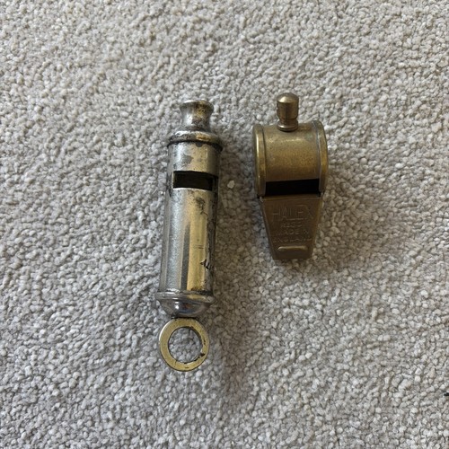 Vintage whistles acme - 2,