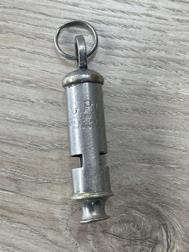 Hudson vintage wwii - j.,